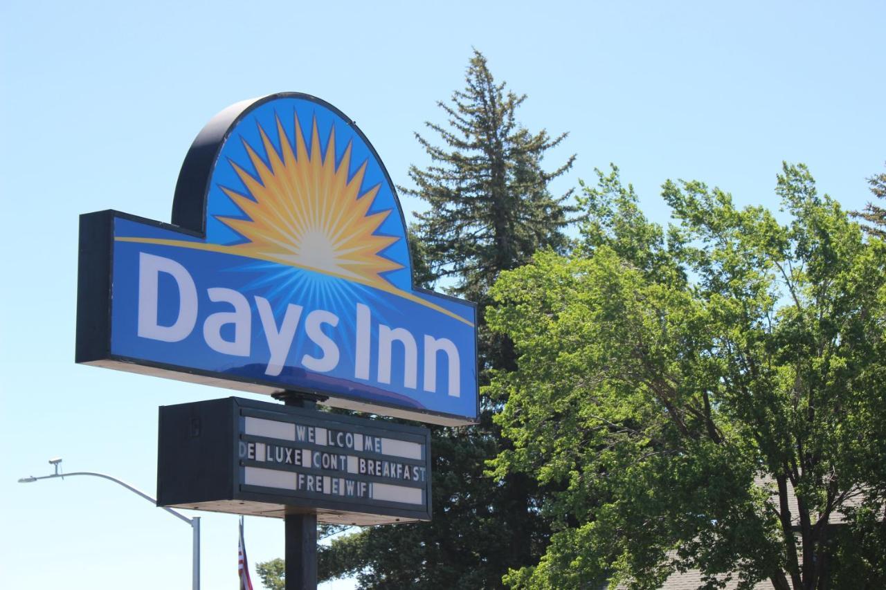 Days Inn By Wyndham Flagstaff Near Downtown/Nau On Route 66 エクステリア 写真